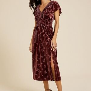 Eyeshadow Burgundy Velvet V-Neck Midi Dress with Flutter Sleeves